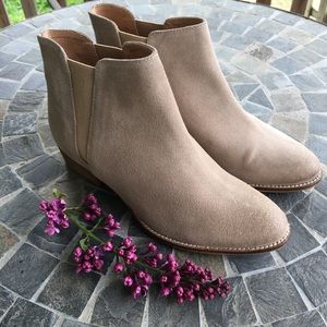 Seychelles Chelsea suede ankle boots flat boots